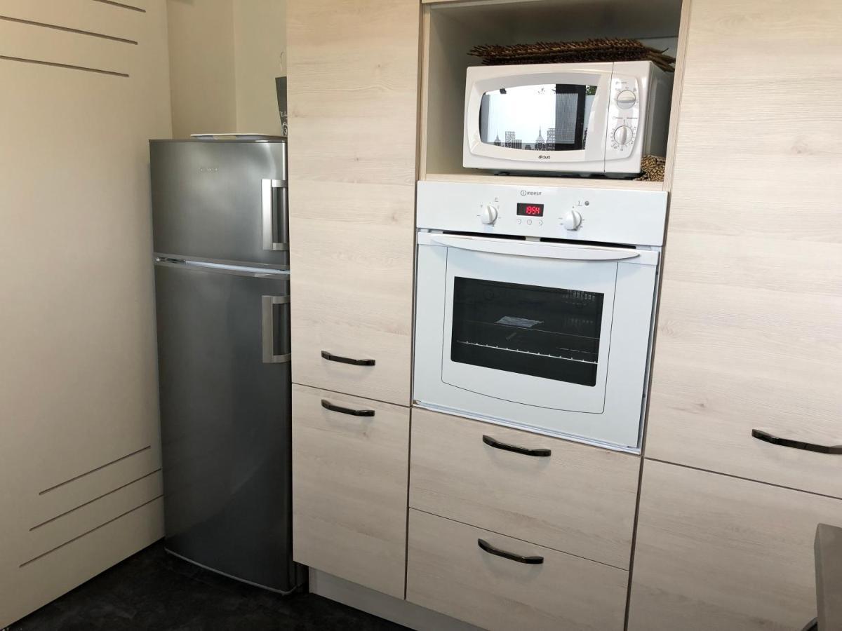 Ferienwohnung Res. De Pontaillac, T3 A Quelques Pas De La Plage Royan Exterior foto